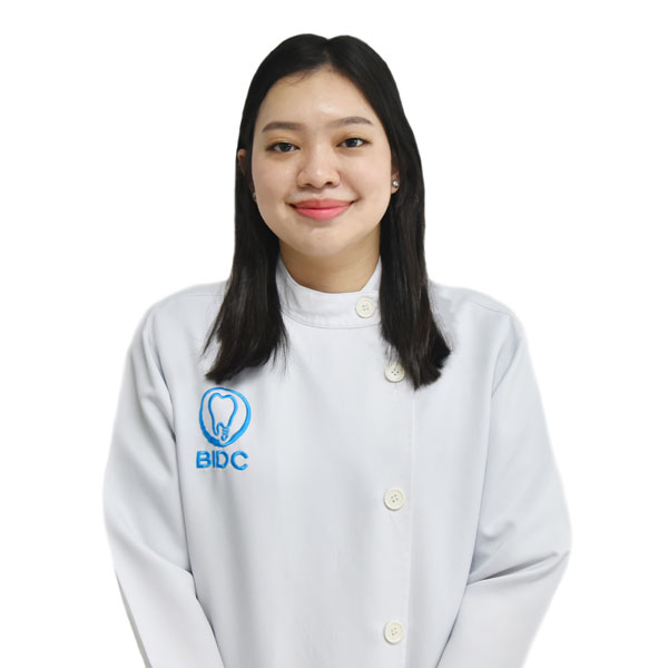 dr-pacharakamol-dentists-thailand