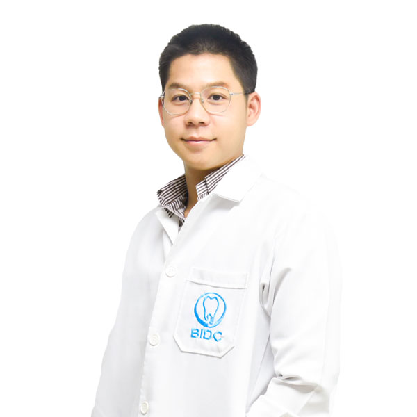 Dr Jirach Sawatdipong